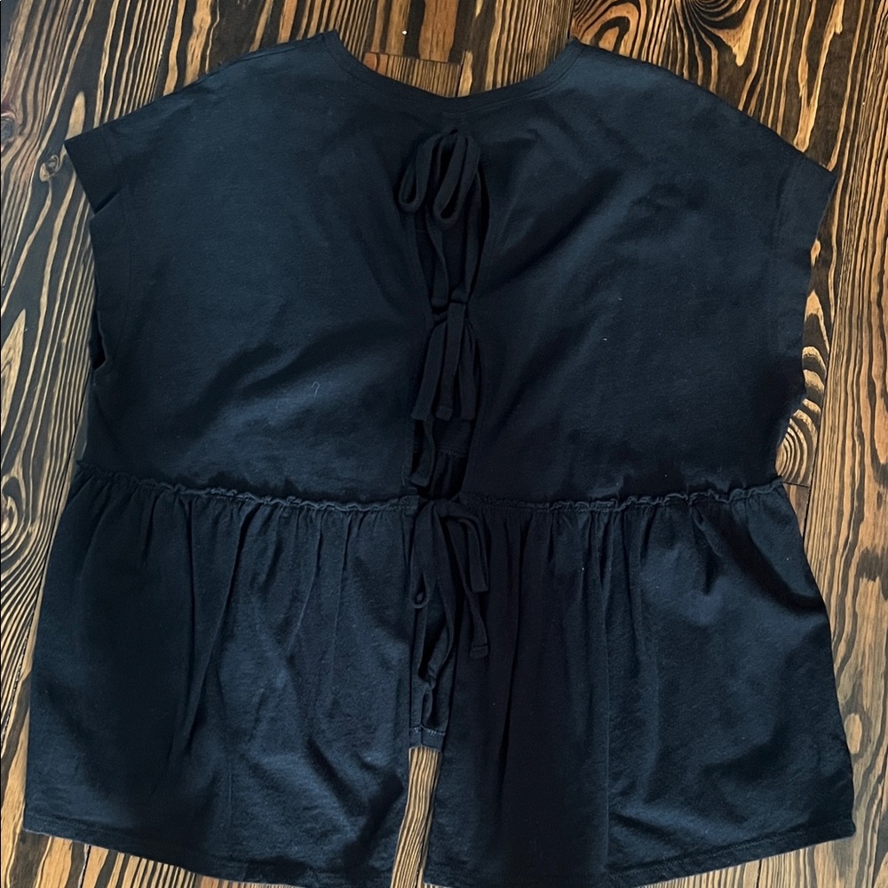 American Eagle Split Back Black Top - image 2
